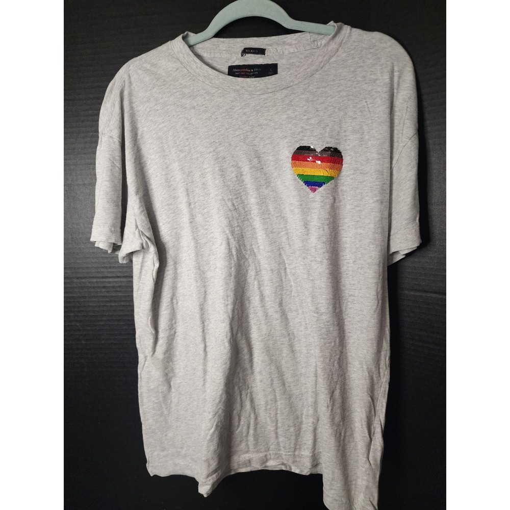 Abercrombie & Fitch Pride Rainbow Sequin Heart Relaxed T-Shirt Gray Large